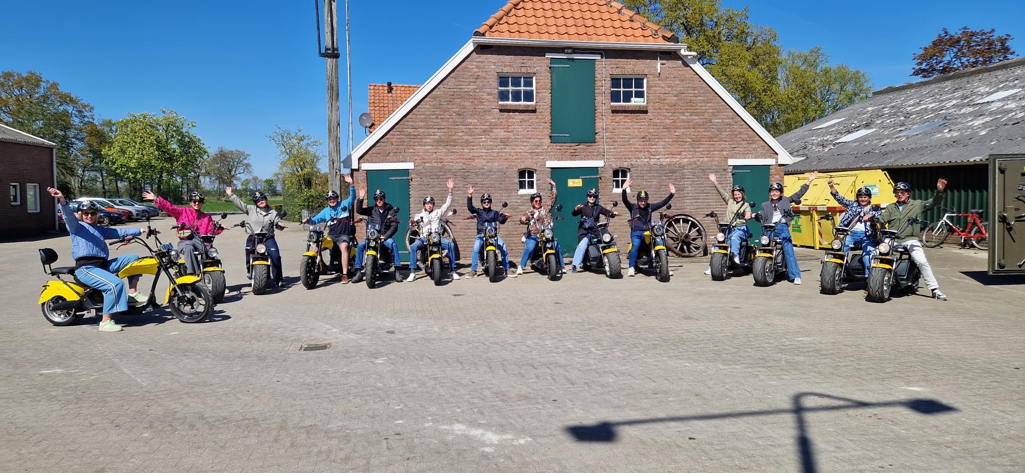 E-Yellow e-chopper verhuur E-Yellow e-chopper verhuur